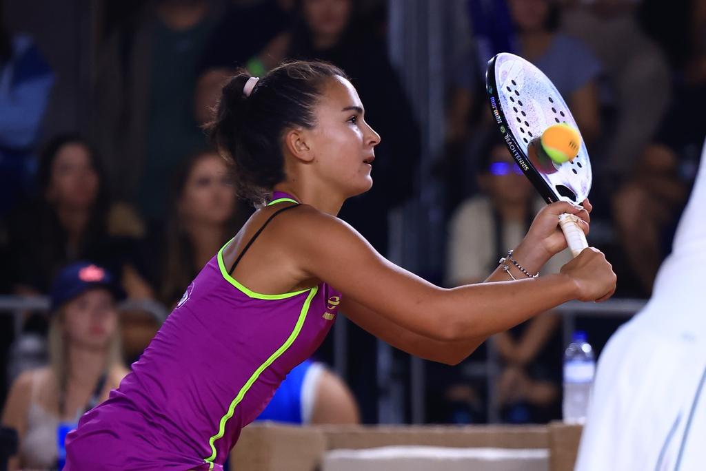 Atletas de seis países disputam o título inédito do ITF Beach Tennis Finals em Brasília