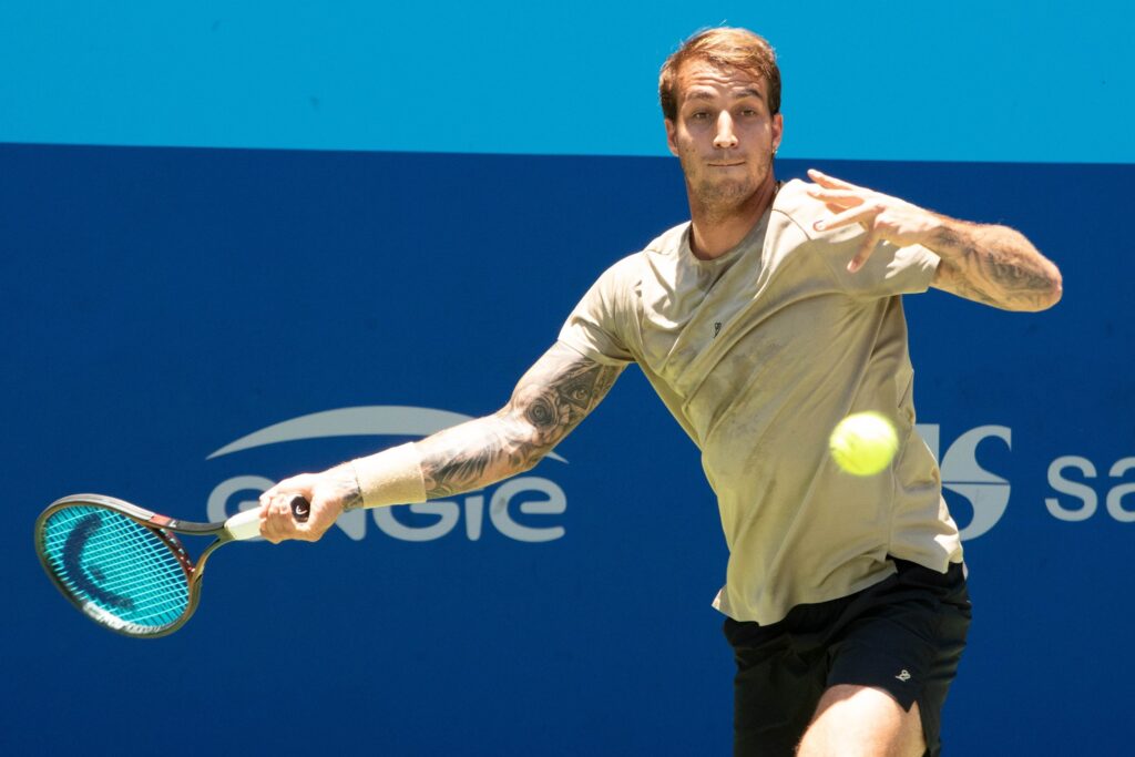 Meligeni estreia com vitória em Alphaville e vai encarar Tomic