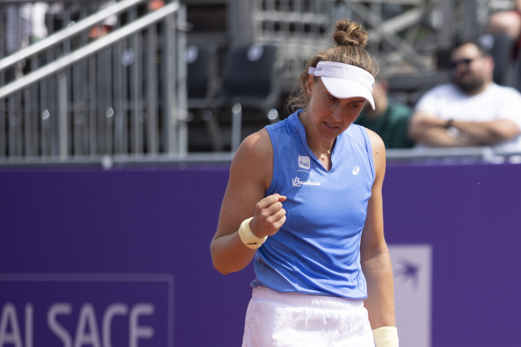 Bia Haddad Maia avança às quartas em Estrasburgo com atuação sólida