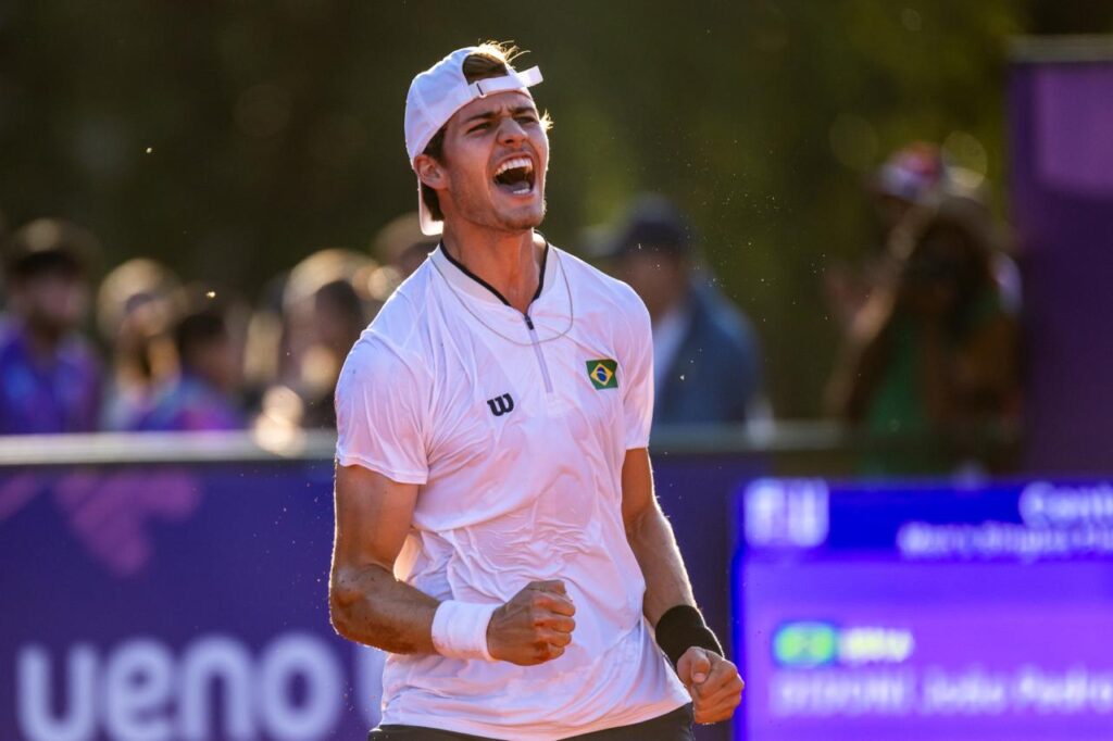 João Bonini faz história e conquista ouro inédito no Pan-Americano Júnior de Tênis