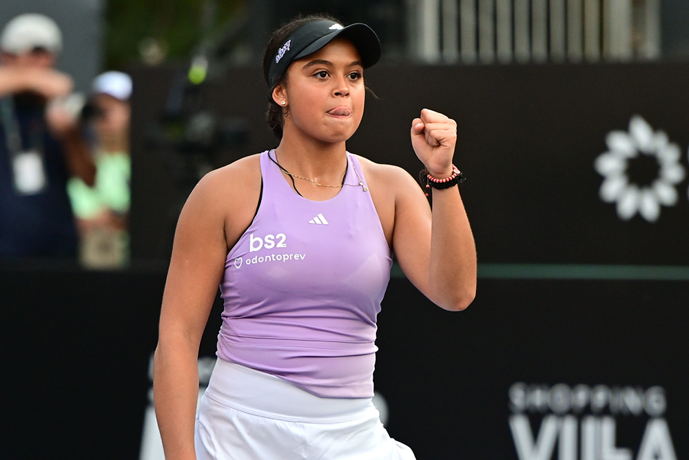Naná dá show no SP Open e conquista sua primeira vitória na WTA